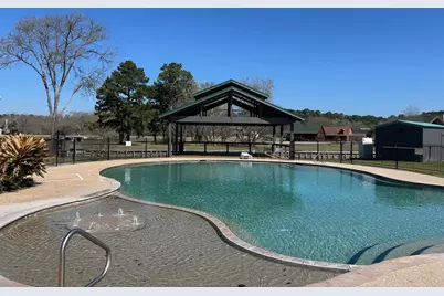 7 Wildwood Lake Drive, Huntsville, TX 77340 - Photo 1