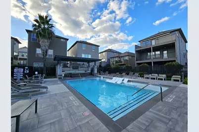 3234 Longleaf Meadows Drive, Houston, TX 77063 - Photo 37