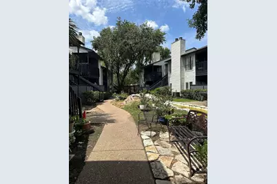 9009 Richmond Avenue #110, Houston, TX 77063 - Photo 11