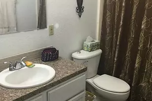 2402 Sycamore Ave, Huntsville, TX 77320 - Photo 11