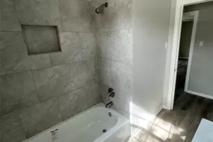 7617 Jutland Rd, Houston, TX 77033 - Photo 5
