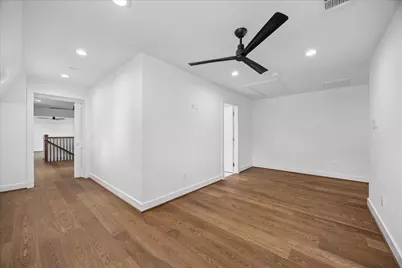 620 Stoneleigh Drive, Houston, TX 77079 - Photo 23