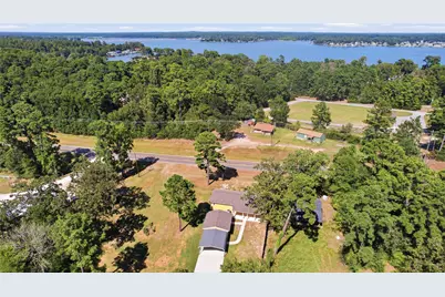 340 Oak Ridge Drive, Onalaska, TX 77360 - Photo 3