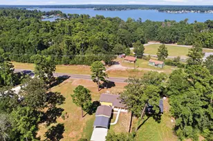 340 Oak Ridge Dr, Onalaska, TX 77360 - Photo 3