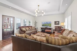 629 E 19th St, Houston, TX 77008 - Photo 23