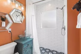 629 E 19th St, Houston, TX 77008 - Photo 45