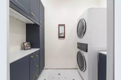 629 E 19th Street, Houston, TX 77008 - Photo 33
