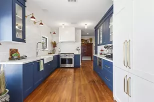 629 E 19th St, Houston, TX 77008 - Photo 1