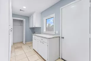 601 W 6th Street Alley W, Bay City, TX 77414 - Photo 17