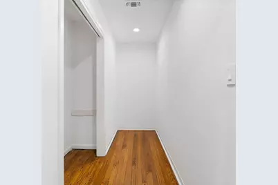 601 W 6th Street, Bay City, TX 77414 - Photo 9
