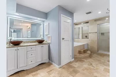 601 W 6th Street, Bay City, TX 77414 - Photo 25
