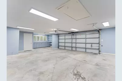 601 W 6th Street, Bay City, TX 77414 - Photo 21