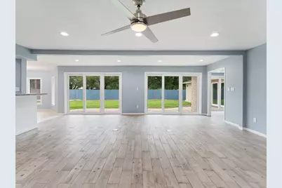 601 W 6th Street, Bay City, TX 77414 - Photo 13