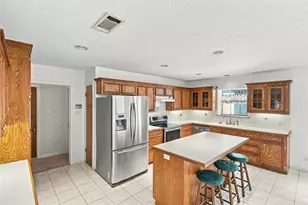 5125 Nina Lee Ln, Houston, TX 77092 - Photo 17