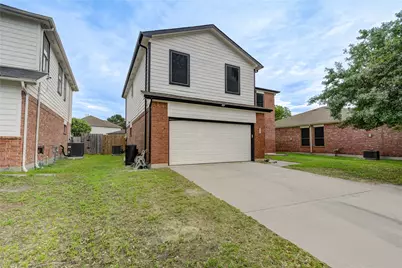907 Saginaw Bay Court, Spring, TX 77373 - Photo 3