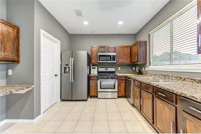 907 Saginaw Bay Court, Spring, TX 77373 - Photo 5