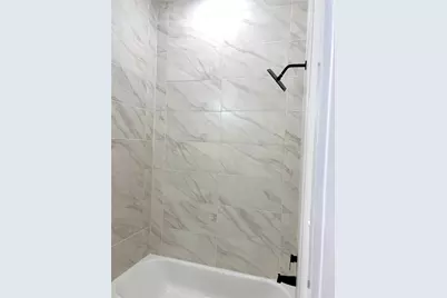 9711 Pelsey A-B Street #A, Houston, TX 77029 - Photo 11