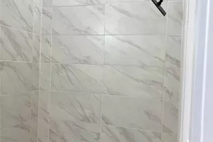 9711 Pelsey A-B St, Houston, TX 77029 - Photo 13