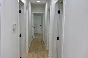 9711 Pelsey A-B St, Houston, TX 77029 - Photo 7