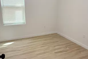 9711 Pelsey A-B St, Houston, TX 77029 - Photo 11