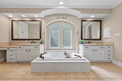 2007 Cliff Manor Drive, Conroe, TX 77304 - Photo 19