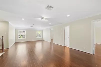 219 Big Hollow Lane, Houston, TX 77042 - Photo 31