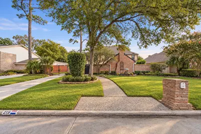 219 Big Hollow Lane, Houston, TX 77042 - Photo 7
