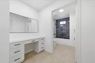 710 W 10th St, Houston, TX 77008 - Photo 21