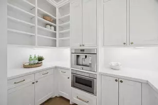 1236 Martin St, Houston, TX 77018 - Photo 11