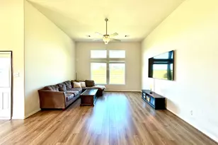 307 Twin Lakes Blvd W, West Columbia, TX 77486 - Photo 11