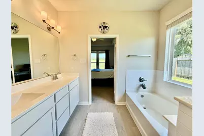 307 Twin Lakes Blvd West, West Columbia, TX 77486 - Photo 17
