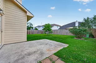 1919 Meadow Edge Ln, Spring, TX 77388 - Photo 45