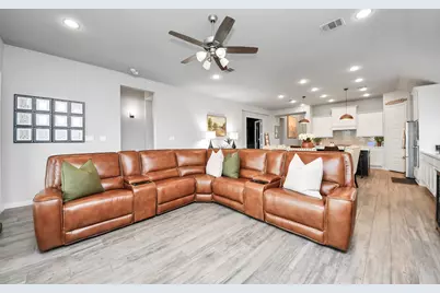 1711 Rustling Creek Drive, Missouri City, TX 77459 - Photo 9