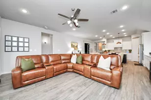 1711 Rustling Creek Dr, Missouri City, TX 77459 - Photo 9