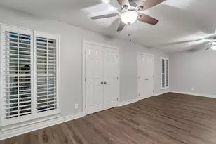 4702 Spring Ln, Baytown, TX 77521 - Photo 19