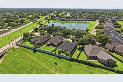 507 Arbor Court, Pearland, TX 77584 - Photo 37