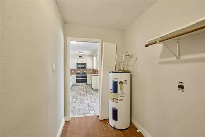 119 Laurie Lane, Willis, TX 77378 - Photo 19