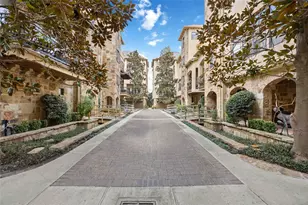 328 Bomar St, Houston, TX 77006 - Photo 3