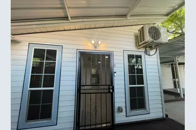 7410 Ilex Street #C, Houston, TX 77012 - Photo 3