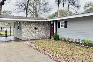 5440 Margo Ln, Beaumont, TX 77708 - Photo 3