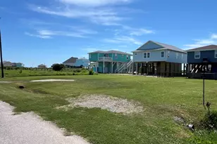 164 Verdia Dr, Crystal Beach, TX 77650 - Photo 1