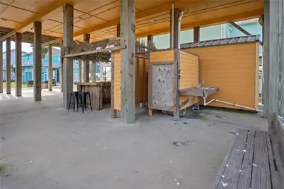 1343 Sunrise, Crystal Beach, TX 77650 - Photo 9