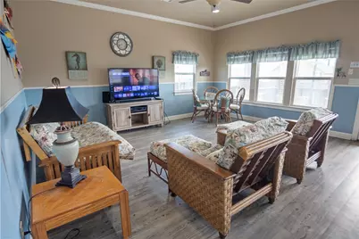 1343 Sunrise, Crystal Beach, TX 77650 - Photo 21