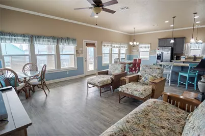 1343 Sunrise, Crystal Beach, TX 77650 - Photo 23