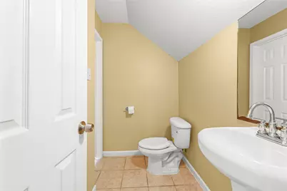 1520 Sherwood Forest Street #295, Houston, TX 77043 - Photo 17