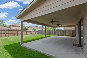 8723 Summerset Meadow Ct, Houston, TX 77075 - Photo 27