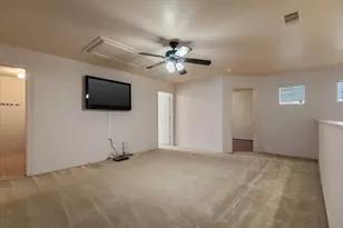 8723 Summerset Meadow Ct, Houston, TX 77075 - Photo 21