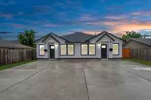 5125 Chennault St, Houston, TX 77033 - Photo 1