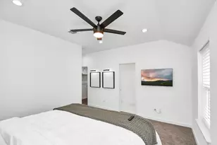 5125 Chennault St, Houston, TX 77033 - Photo 25