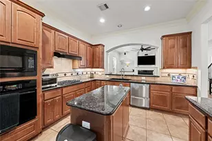 13323 Olive Trce, Houston, TX 77077 - Photo 11